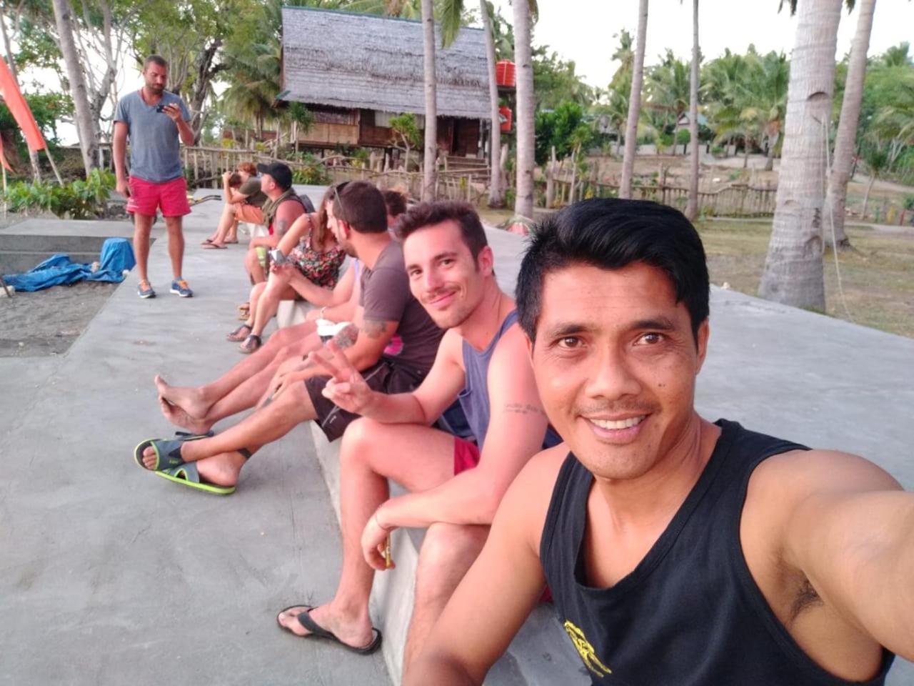 Sunari Beach Resort Selayar Matalalang Extérieur photo