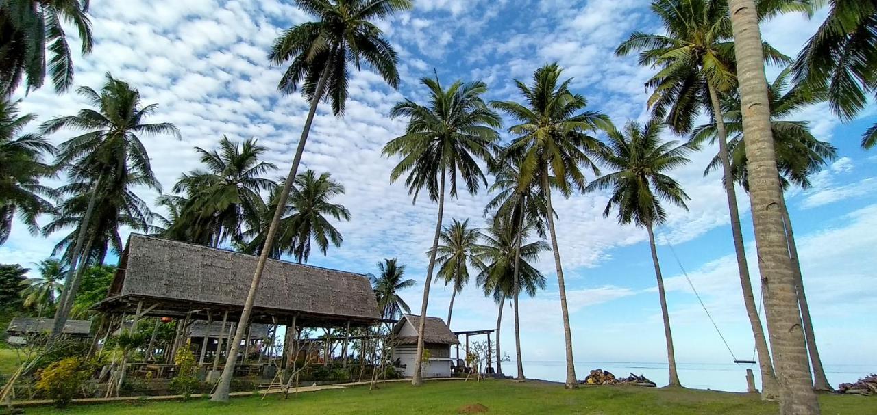 Sunari Beach Resort Selayar Matalalang Extérieur photo