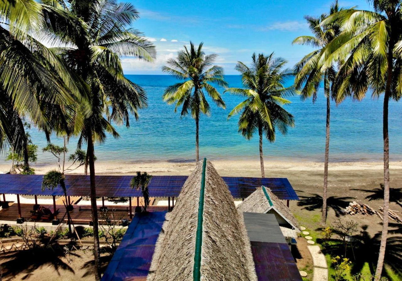 Sunari Beach Resort Selayar Matalalang Extérieur photo