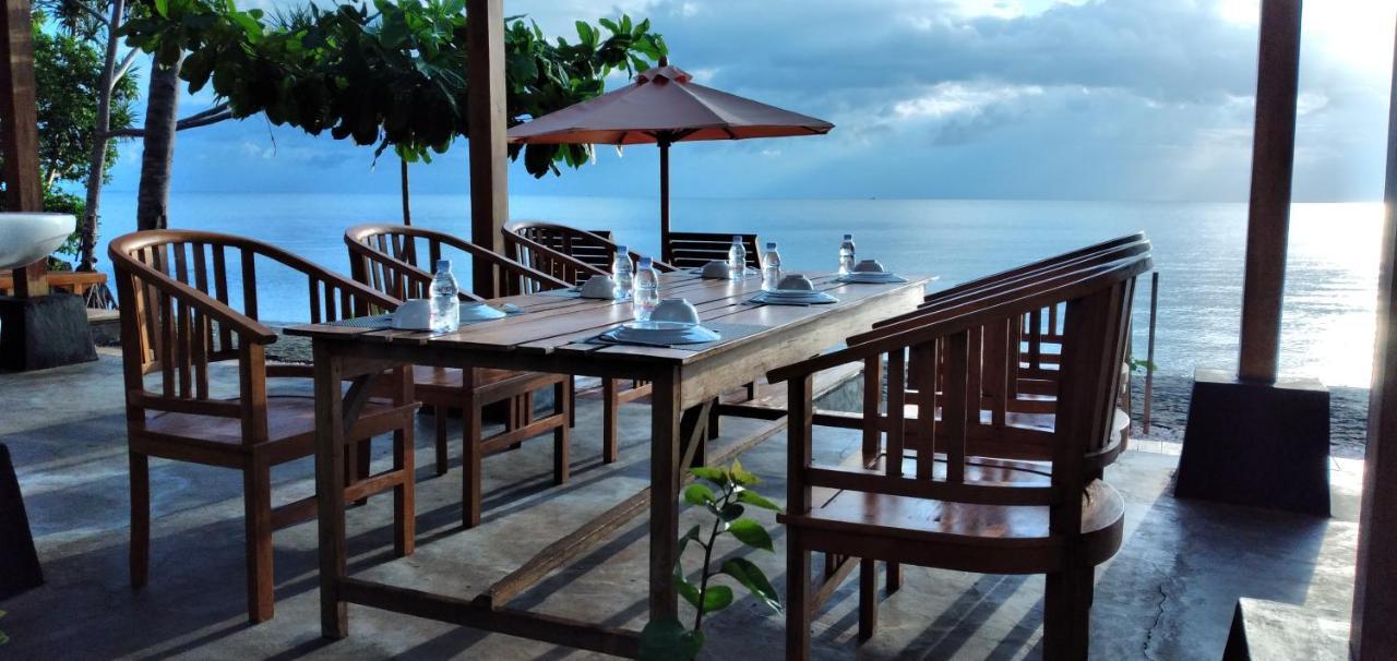 Sunari Beach Resort Selayar Matalalang Extérieur photo